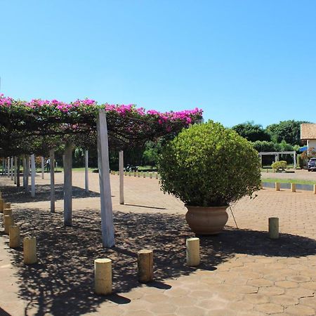 Grandes Lagos Park Hotel Jales Buitenkant foto