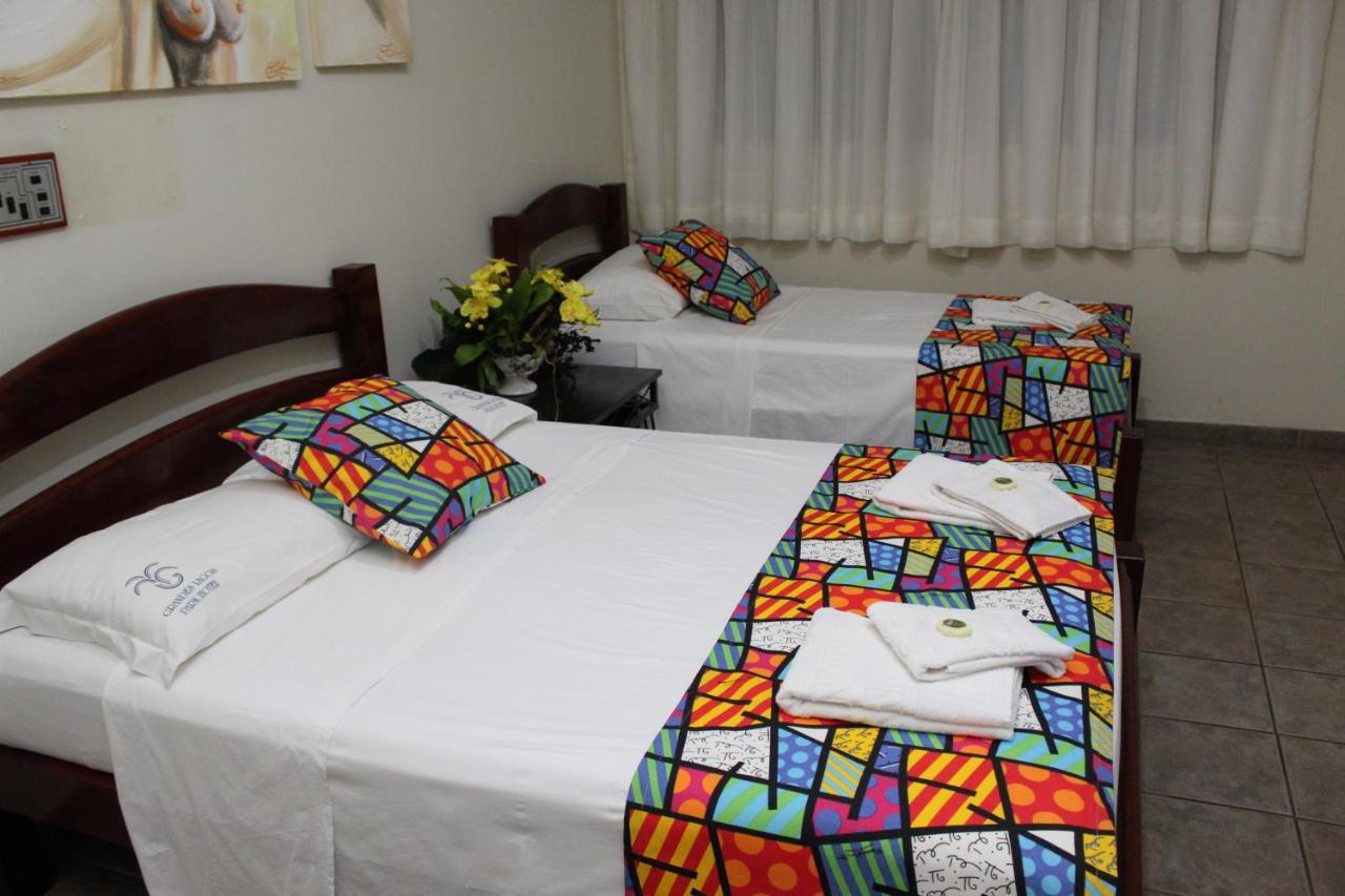 Grandes Lagos Park Hotel Jales Buitenkant foto