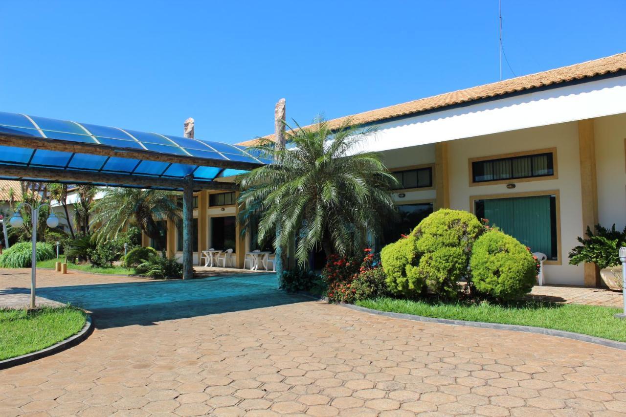 Grandes Lagos Park Hotel Jales Buitenkant foto