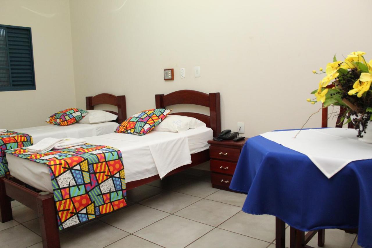 Grandes Lagos Park Hotel Jales Buitenkant foto